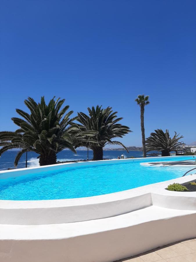 Nautilus102 Lägenhet Costa Teguise Exteriör bild